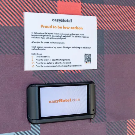 Easyhotel Dublin-2