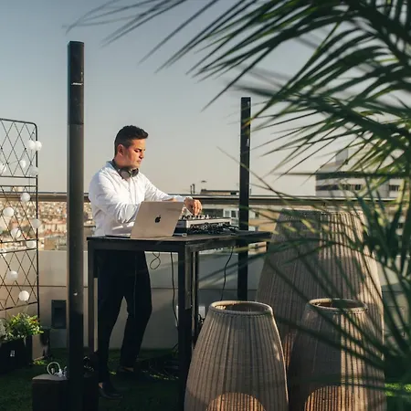 Crowne Plaza Madrid - Centre Retiro By Ihg-2