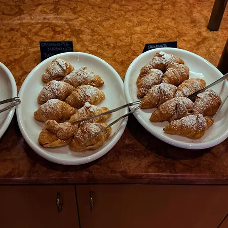 Hotel Fortuna-3