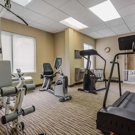 Comfort Inn & Suites-2