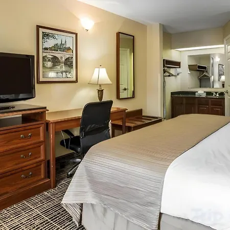 Quality Inn Bessemer I-20 Exit 108-3