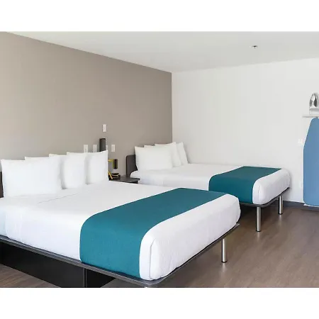 Motel 6-Anaheim, Ca - Maingate-2