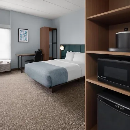 Wingate By Wyndham Cranberry-3
