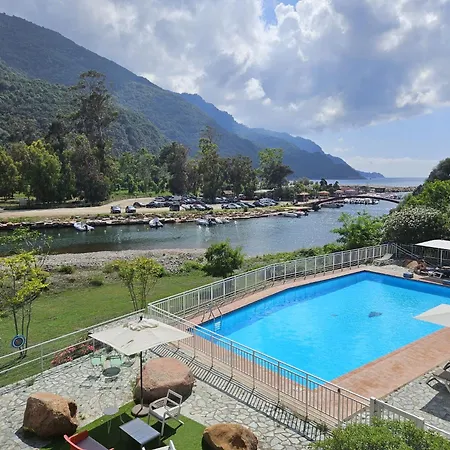 Le Marina-3