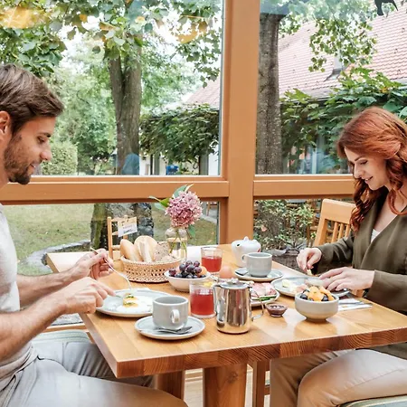 Landhotel Schwabenhof-2