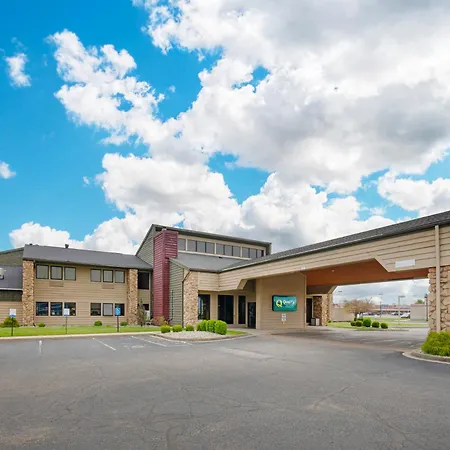 Quality Inn & Suites Goshen-3