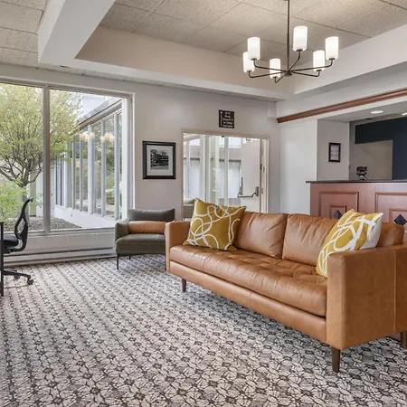 Best Western Tomah Hotel-2