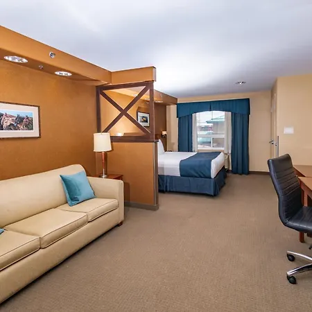 Days Inn & Suites By Wyndham Brandon-2