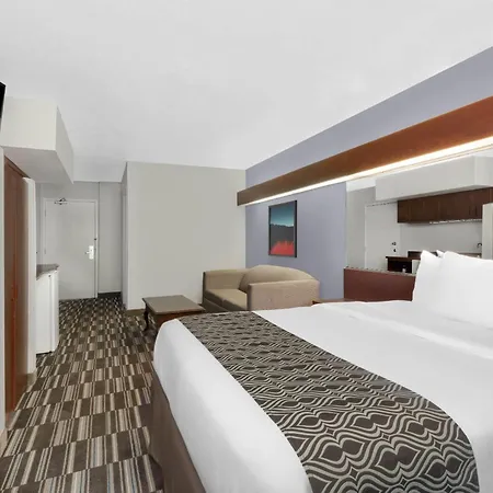 Microtel Inn & Suites By Wyndham London-3