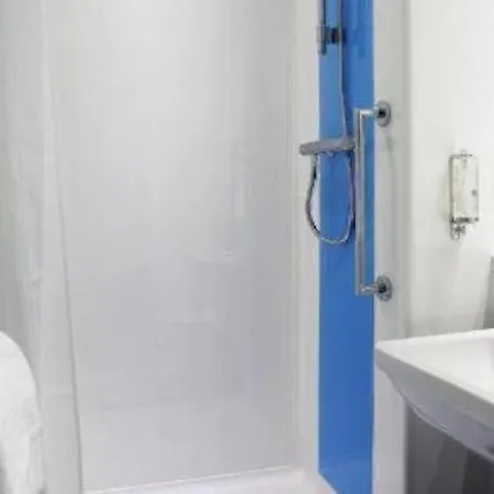 Travelodge Ludlow-2