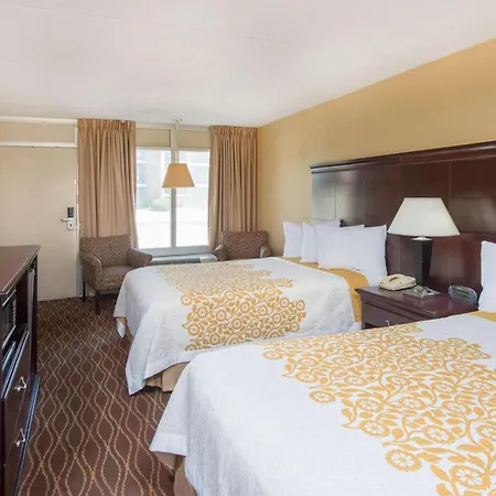 Days Inn By Wyndham Paducah I-24 Exit 4-3