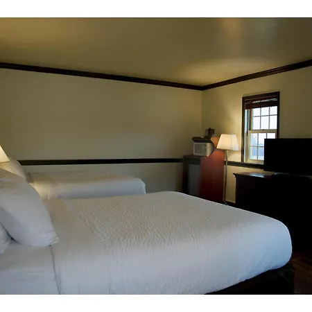 Clarion Inn Strasburg - Lancaster-2