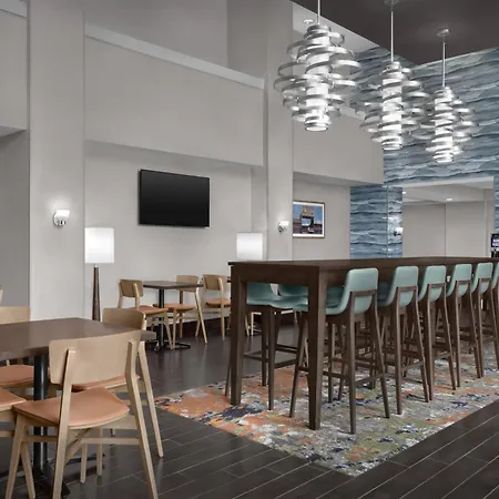 Hampton Inn & Suites Mishawaka/South Bend At Heritage Square-2