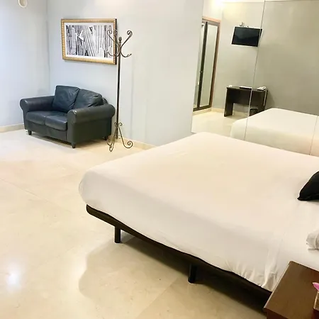Hotel Humanes-2