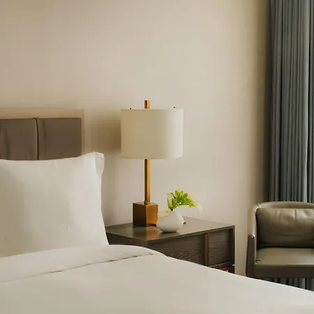 Four Seasons Hotel New York Downtown-3