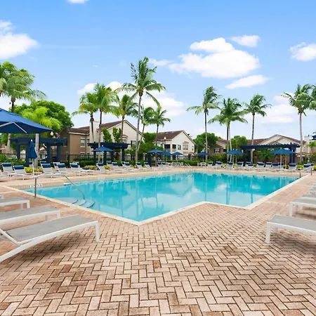 Kasa Wellington South Florida-2