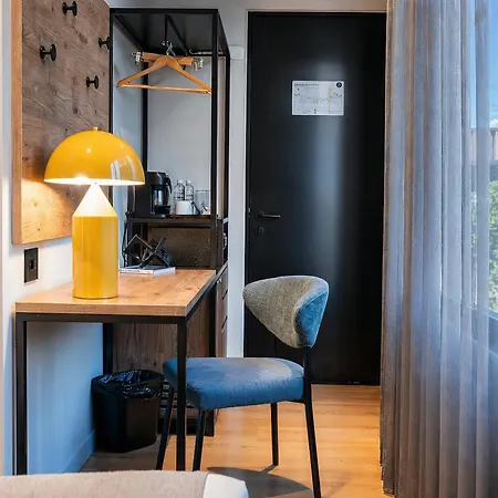 Hashtag 98 Hotel By Jalo-2