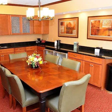 Slopeside Hotel, A Vail Resorts Property-2