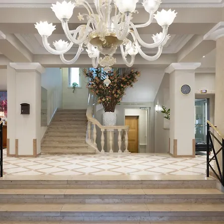 My City Hotel-3