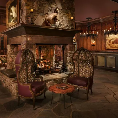 Grand Bohemian Lodge Asheville, Autograph Collection-2