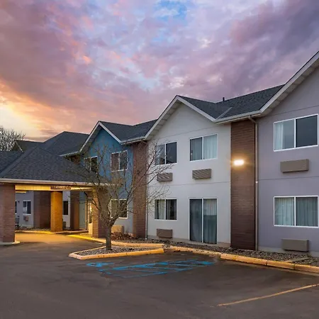 Comfort Inn Fergus Falls-2