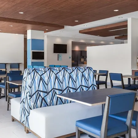Holiday Inn Express & Suites Victoria-Colwood By Ihg-2