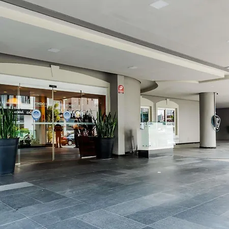 ibis Joinville-3