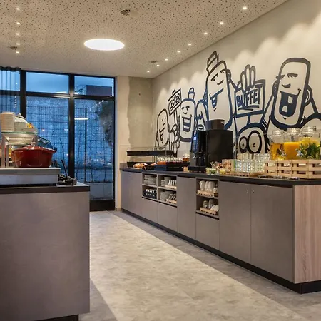 Holiday Inn - The Niu, Keg Hamburg Ost By Ihg-2