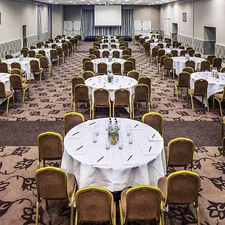 Mercure Maidstone Great Danes Hotel-3