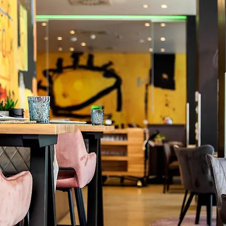 Hotel Mercure Wien Westbahnhof-3
