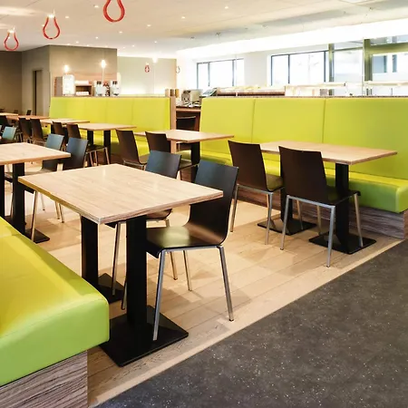 Ibis Hotel Brussels Centre Gare Du Midi-2