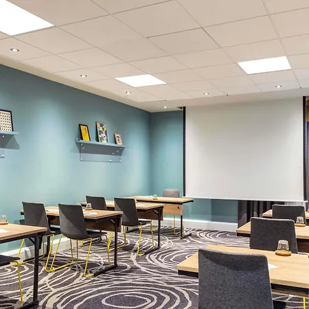 Novotel Edinburgh Centre-3