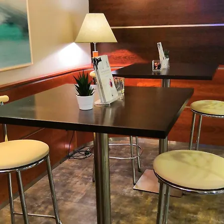 Mercure Leonardo da Vinci Rome Airport-3