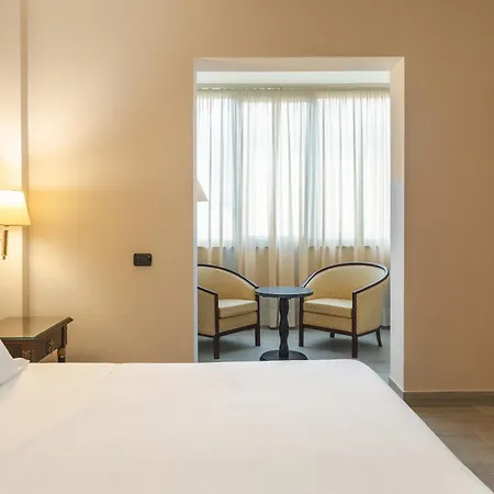 Best Western Cavalieri Della Corona-2