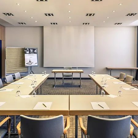 Mercure Hotel Frankfurt Eschborn Helfmann-Park-3