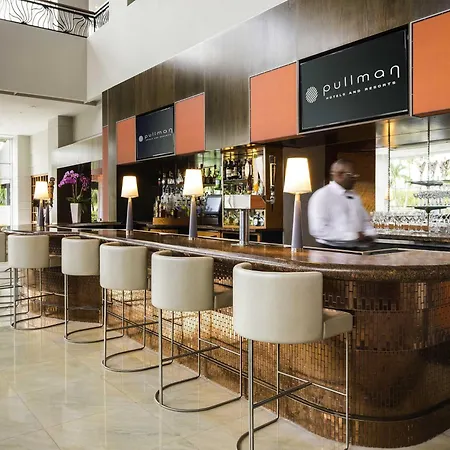 Pullman Miami Airport-2