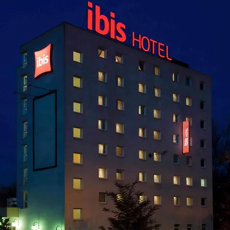 Ibis Warszawa Ostrobramska-3