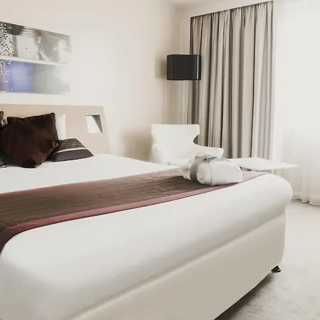 Novotel Liverpool Centre-2