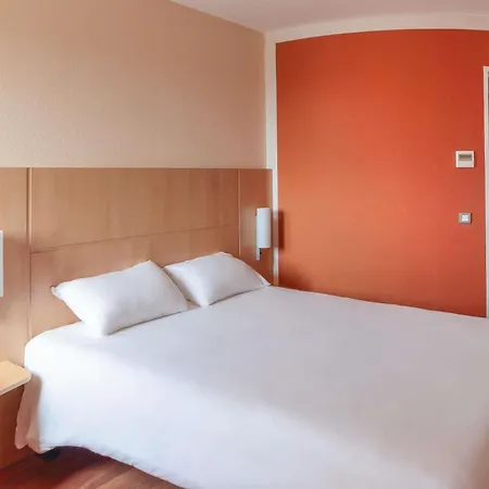 Ibis Albert Pays De Somme-2