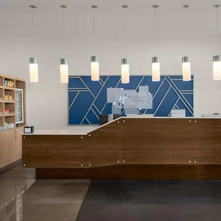 Holiday Inn Express Lexington - Horse Park Area By Ihg-2