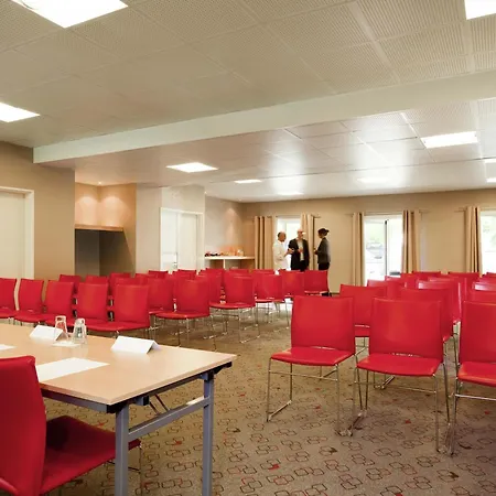 Ibis Senlis-3