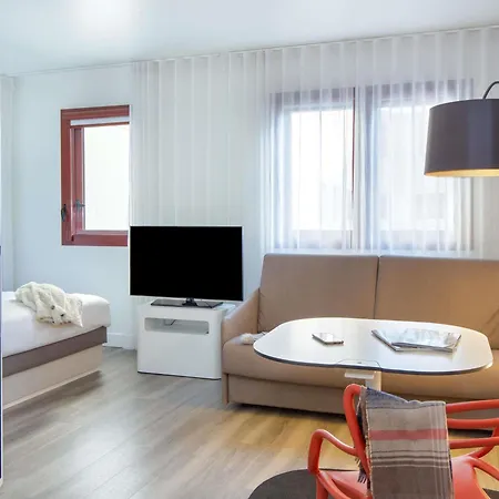 Novotel Suites Perpignan Centre-3