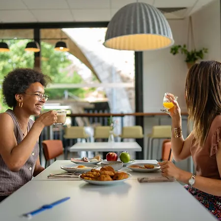 Novotel Suites Paris Issy Les Moulineaux-3