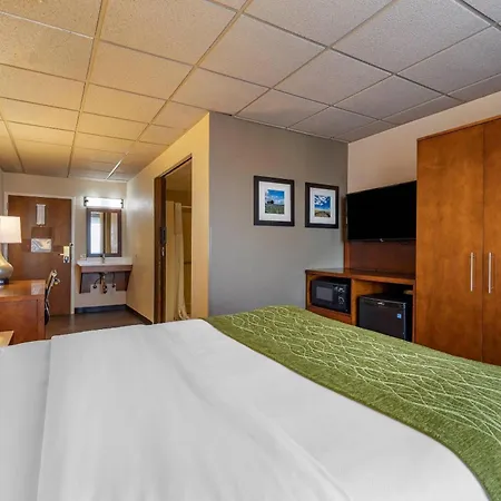 Comfort Inn & Suites Gateway To Glacier National Park-3