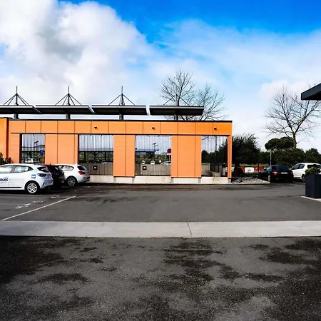 Ibis Styles Castelnaudary-2