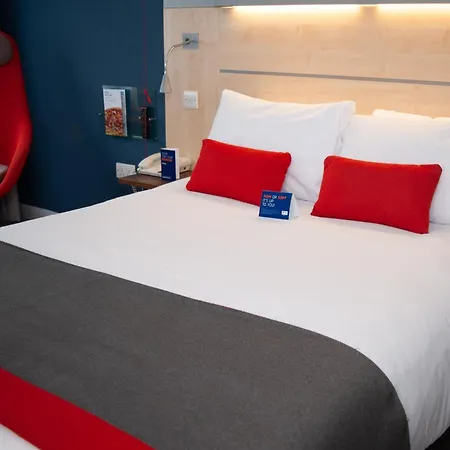 Holiday Inn Express Folkestone Channel Tunnel By Ihg-2
