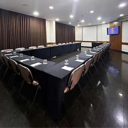 Comfort Hotel Goiania-3