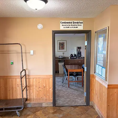 East Grand Inn Grand Forks Nd I 29-3