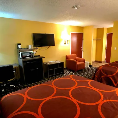 Super 8 By Wyndham Henderson North East Denver-3