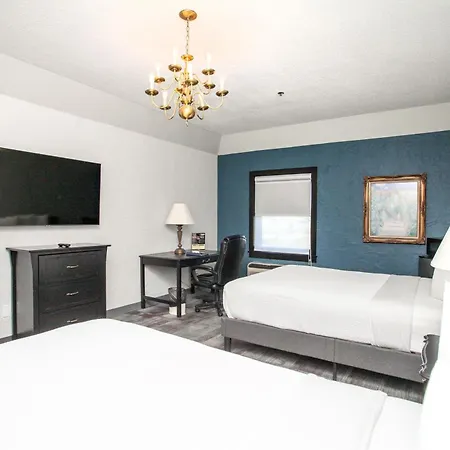 Chateau Hotel And Conference Center-2